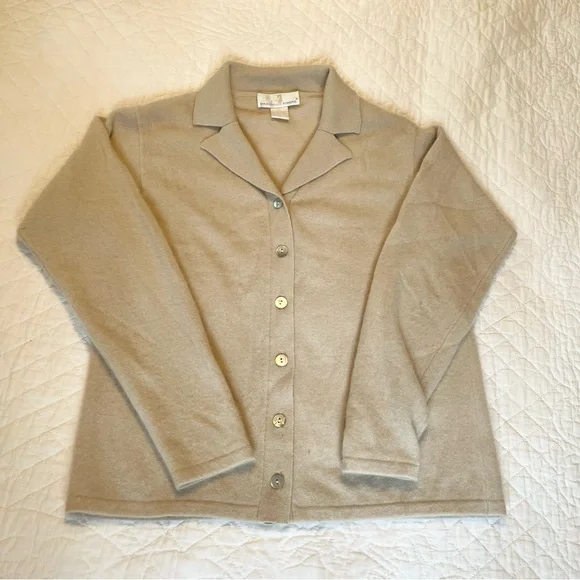 100% CASHMERE Vintage Precious Fibers Beige Oyster Button Cardigan Sweater M - Picture 4 of 16